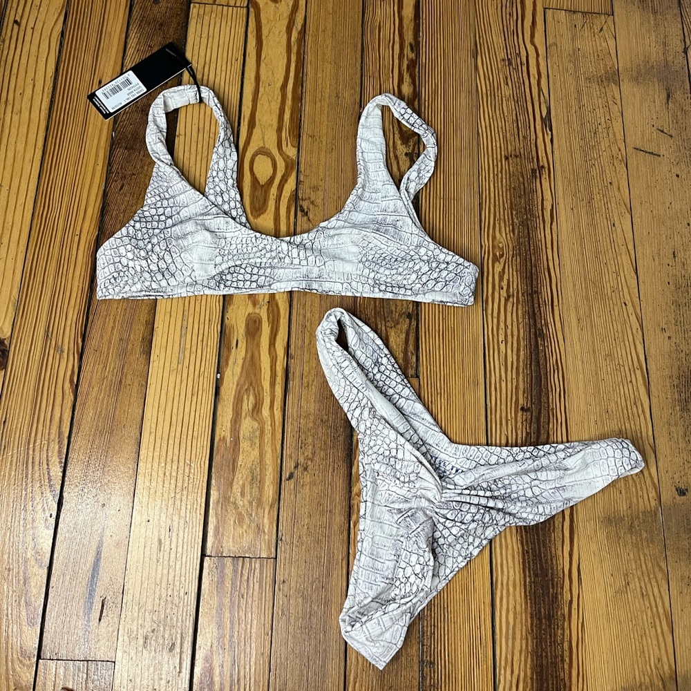 Lioness bikini set